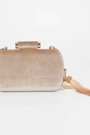 CLUTCH EFECTO TERCIOPELO